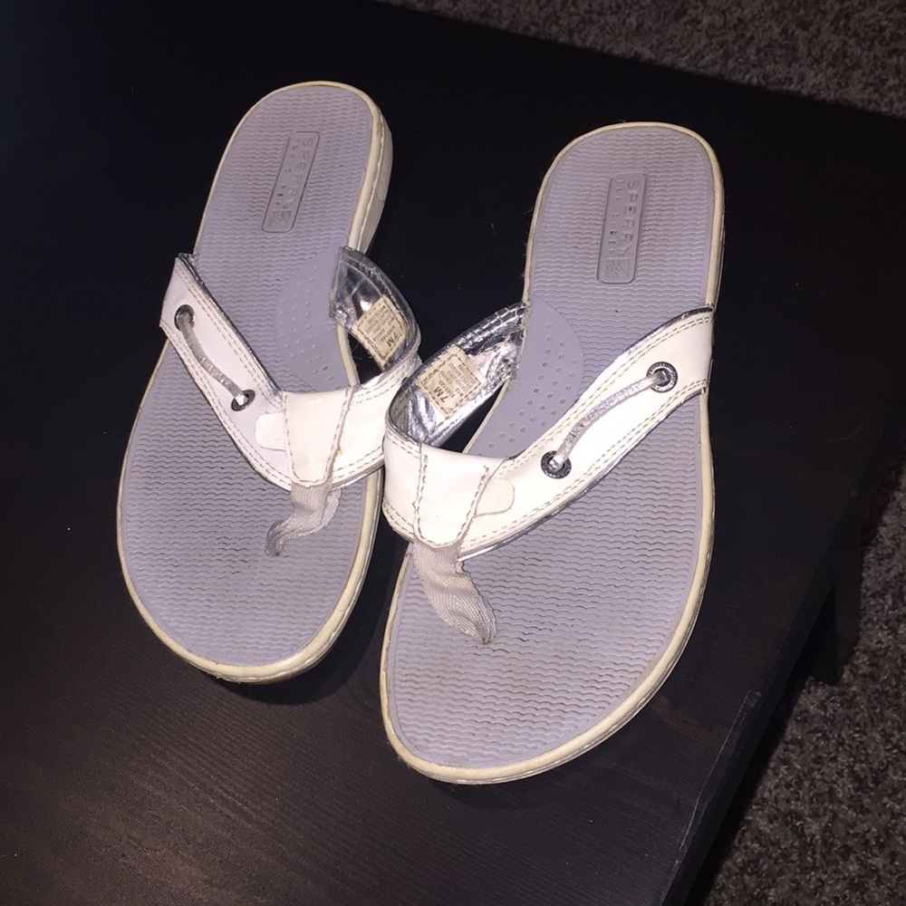 Sperry Flip Flops